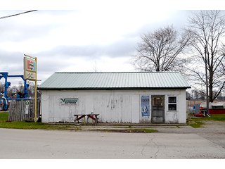 Property photo 3 - REAL ESTATE & PERSONAL PROPERTY AUCTION, 6 Lake Wawasee Properties